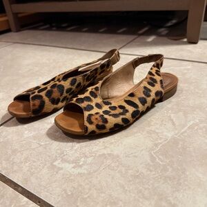 Madewell Calf Hair Tavi Slingback Sandals in Leopard Print